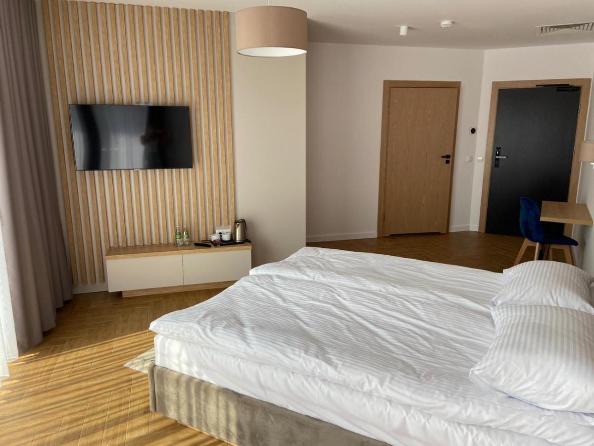 פשאסניש Hotel Sebory מראה חיצוני תמונה